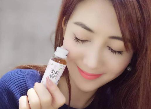 轻蜜女主的排毒故事